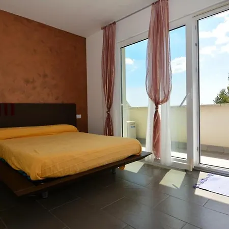 Casa Roda De Bera, 4 Dormitorios, 7 Personas - Es-320-22 Hotel *